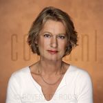 07-12-2004 Liesbeth Wytzes at studio Amsterdam,
by order of J/M. 

[keywords]Smiling, Eyecontact, Headshot, Posed[/keywords]
